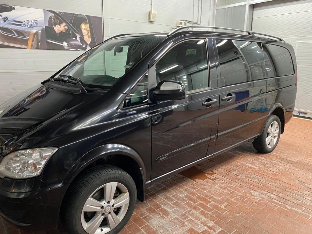 Мерседес Виано, вид сбоку