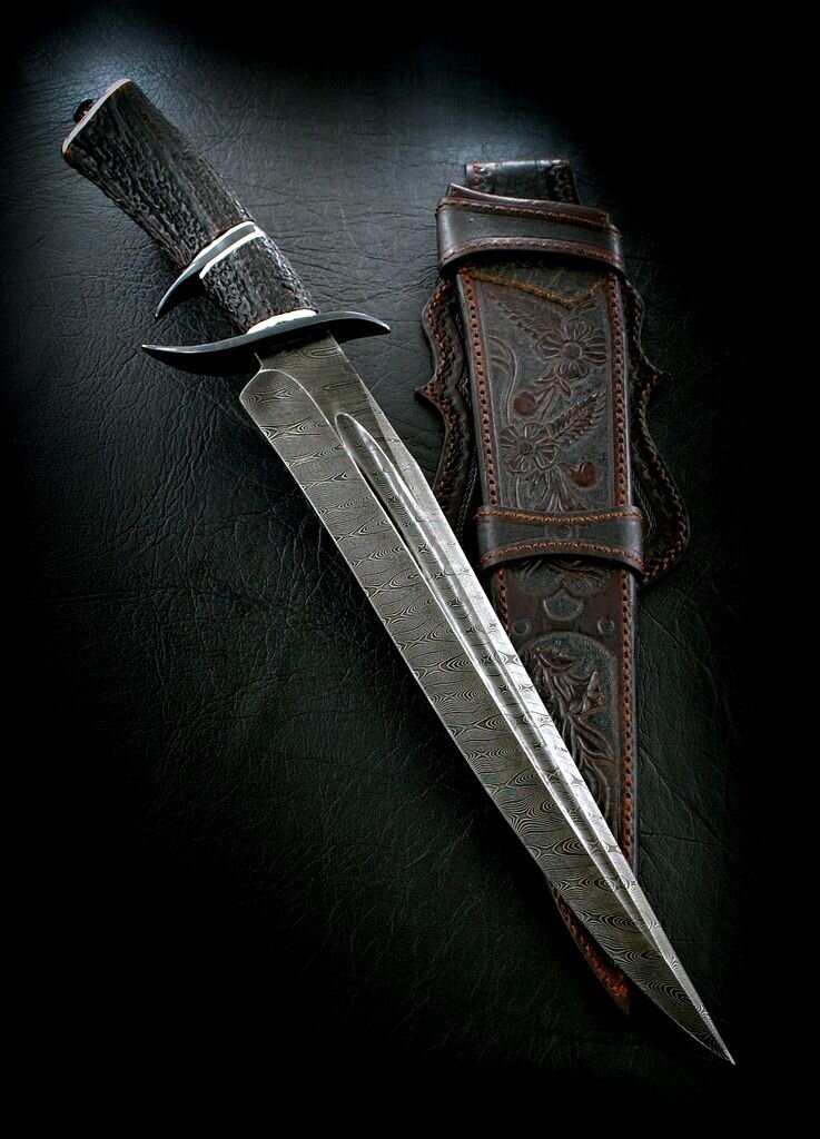 Нож с двойной гардой -сабхилт.