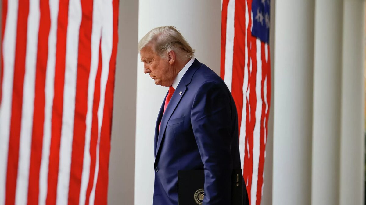 Трамп объяснил лидерство Байдена на выборах президента15 ноября, 16:32