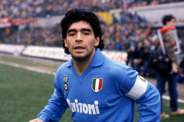 Диего играющий за Наполи 