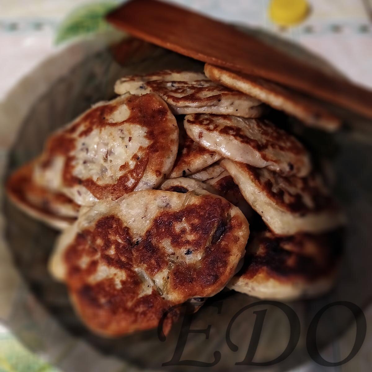 Вкус картофельный, сельдерейный, румяный!