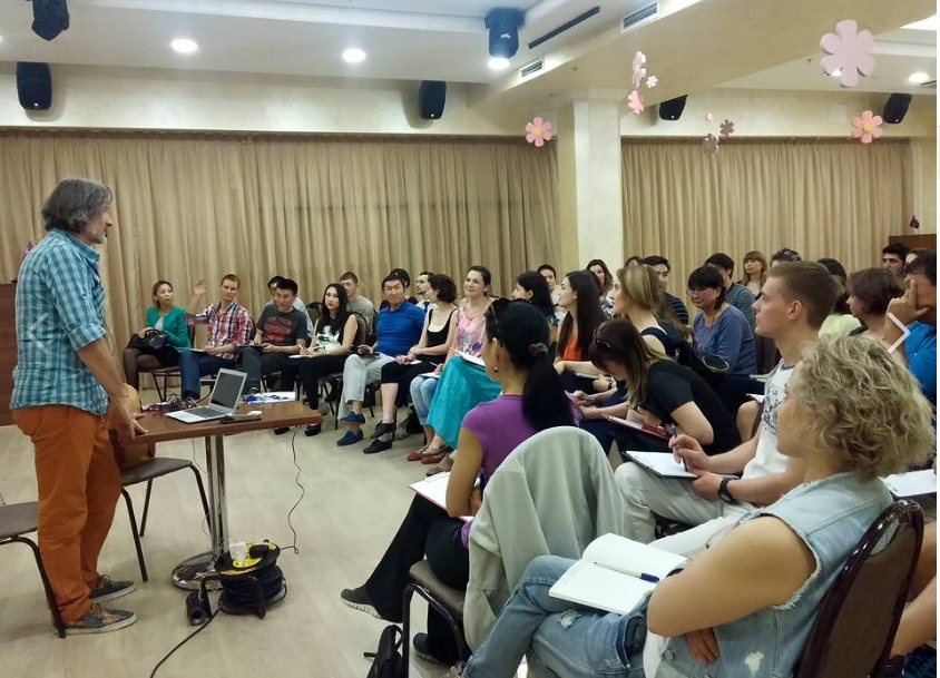 Мухтар Гусенгаджиев  делится своими знаниями