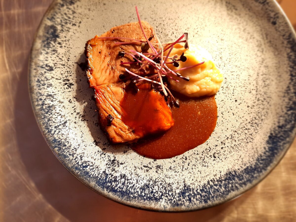 Ресторан ея. Ресторан ея. Ресторан в италии. Ресторан тины канделаки в москве. Ресторан ея.