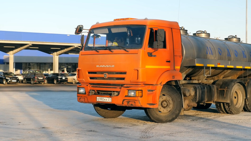 КамАЗ 65115