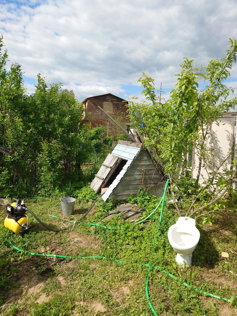 Насоса еще не было, только ручное управление.