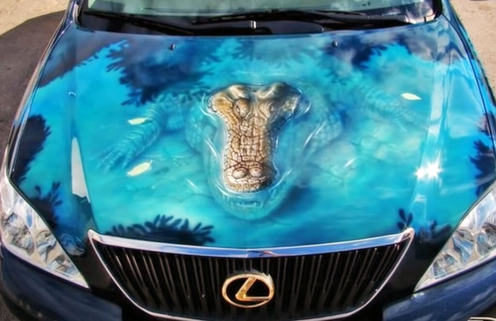 Аэрография на капоте авто