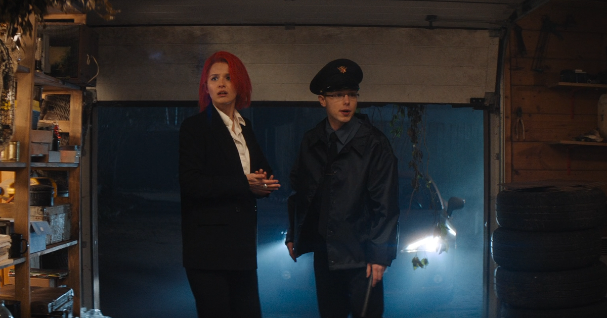 Дубин и Пчёлкина. Кадр из х/ф "Майор Гром: Чумной Доктор", 2021 год, режиссёр Олег Трофим.