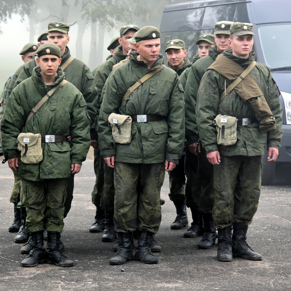 Молодые бойцы