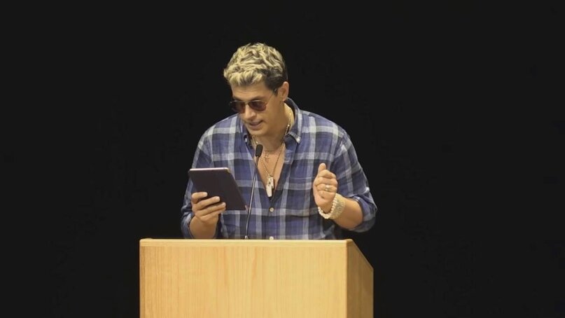 Майло Яннопулос