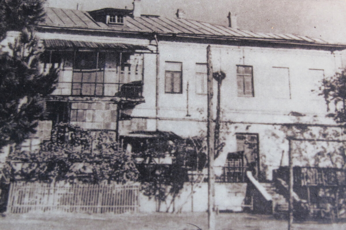 Поселок Сабунчи. Дом, где в 1895 г. родился Рихард Зорге