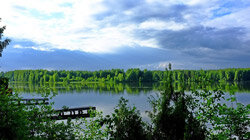 Загородный клуб «Good Life» («Гуд Лайф») находится в деревне Хороброво Костромской области, среди первозданного леса на берегу реки Немда, впадающей в Горьковское море. В экологически чистом районе, отдаленном от загрязнения, загазованности и шума города, в нескольких километрах от заповедной зоны.