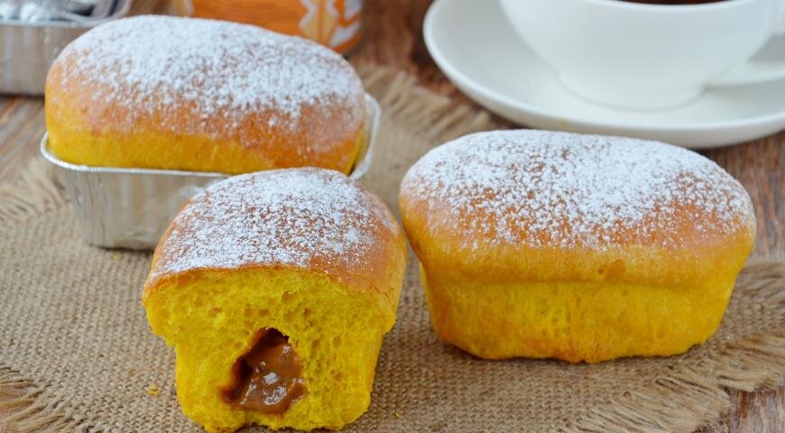 Рецепты булочек см. на gastronom.ru