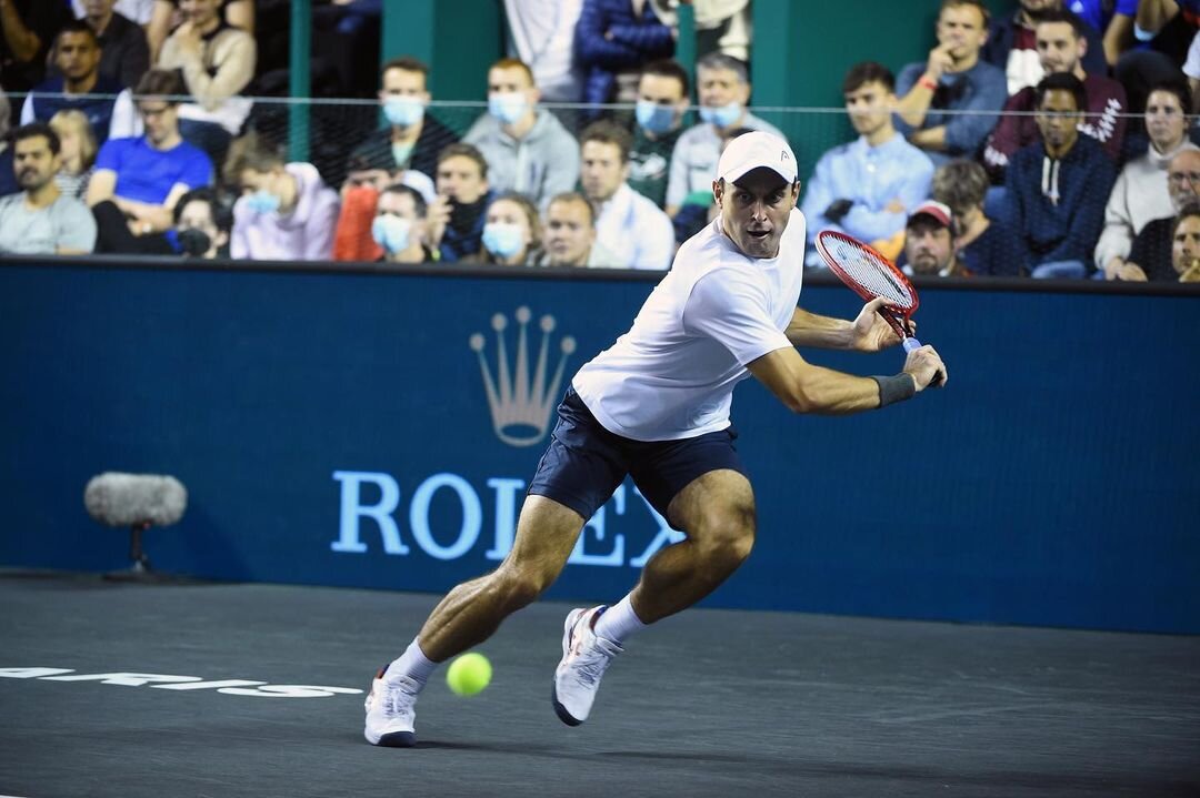 instagram / karatsev93