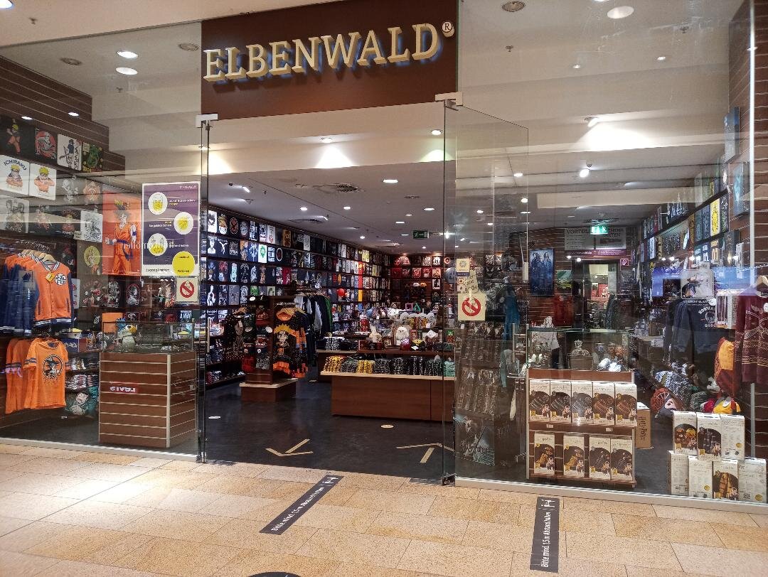 В этот магазинчик хочется заглянуть просто из чистого любопытства