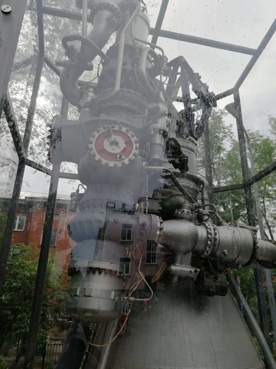 Ракетный двигатель НК-33