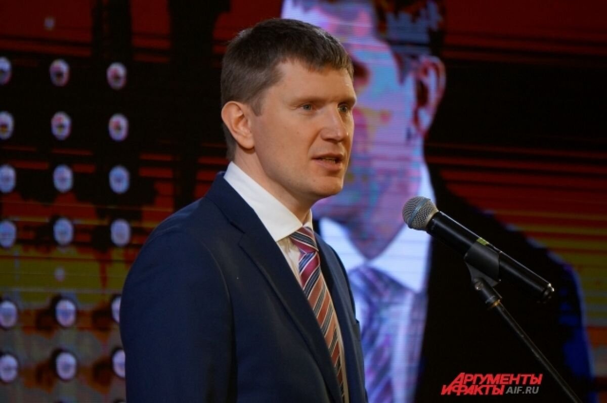    Экс-губернатор Пермского края Максим Решетников заявил о дефляции в июле