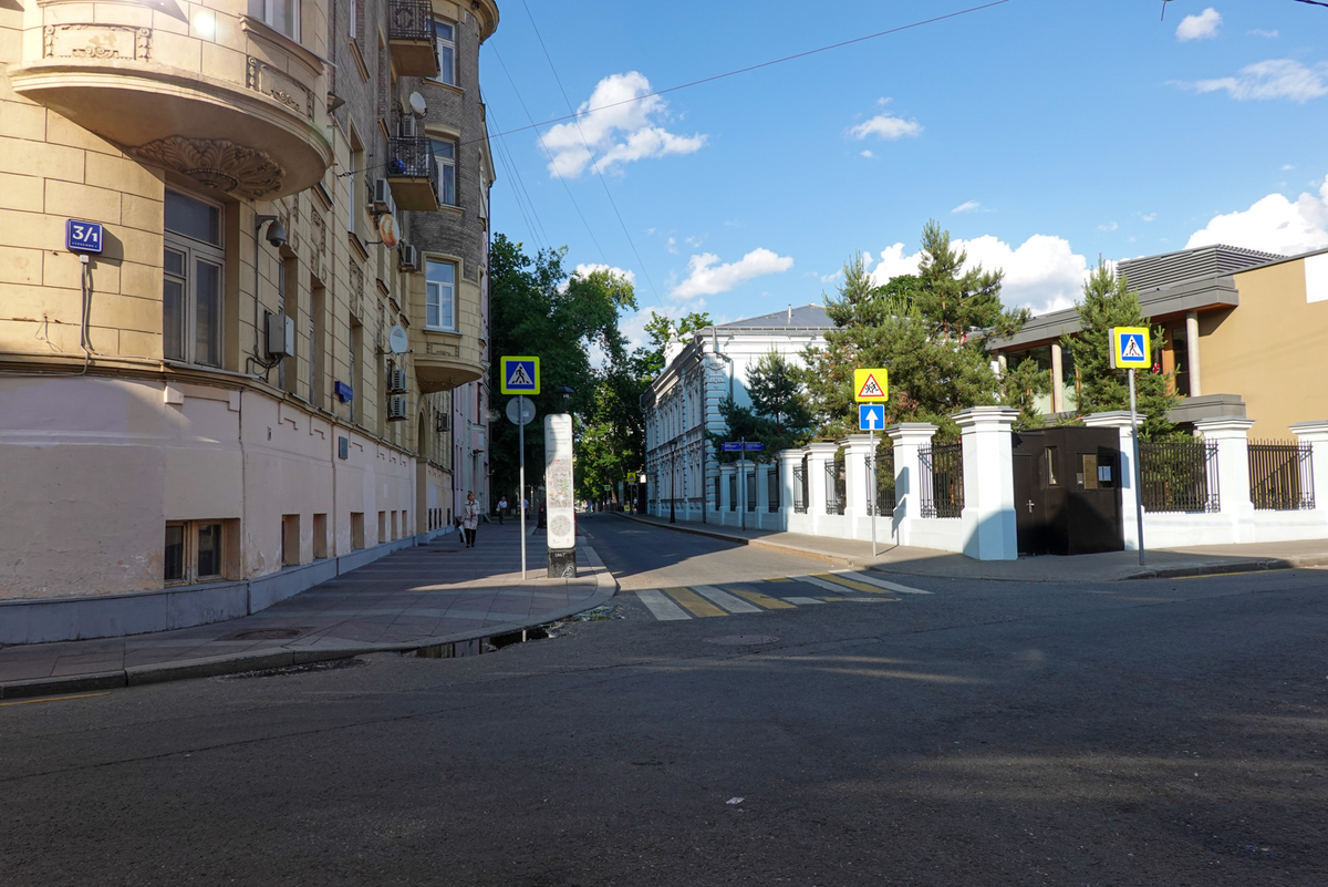 Уникальный памятник Ленину в центре Москве. Многие москвичи даже не знают о  его существовании | Записки о Москве | Дзен