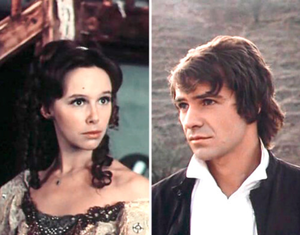 Евгении Симоновой на сегодняшний день 68 лет, и она до сих пор выходит на сцену любимого ею театра. И все же 13 лет борьбы со страшной болезнью дают о себе знать.-9