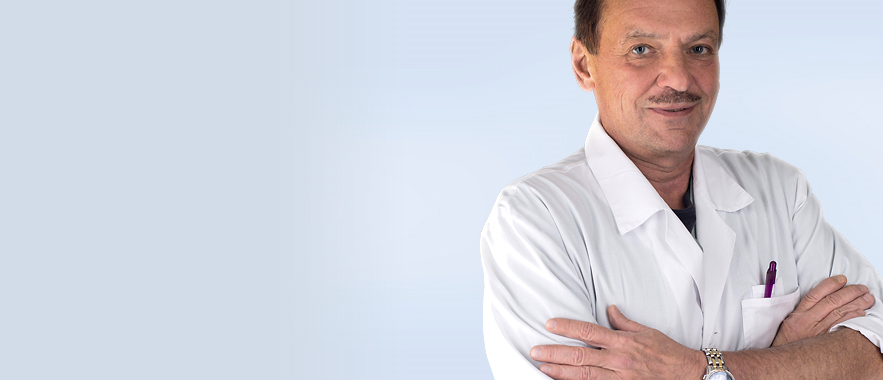 Заслуженный врач РФ, лауреат премии правительства в области науки и техники, президент межрегионального исследовательского общества миомы матки, доктор медицинских наук, профессор Александр Тихомиров.