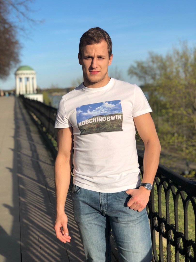 Фото взято со страницы Александра Елесина в вк https://vk.com/id167828762
