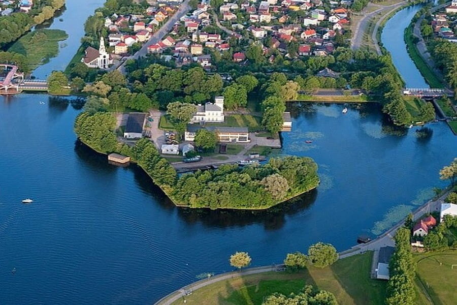 Панорама города Августов и Мазурских озер. Фото с туристического сайта