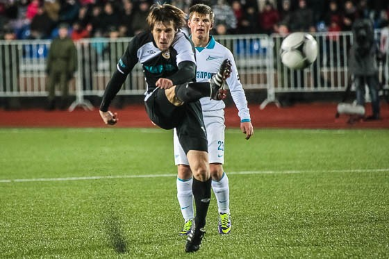 Владимир Кулешов в составе «Тюмени» в кубковом матче с «Зенитом» Андрея Аршавина 