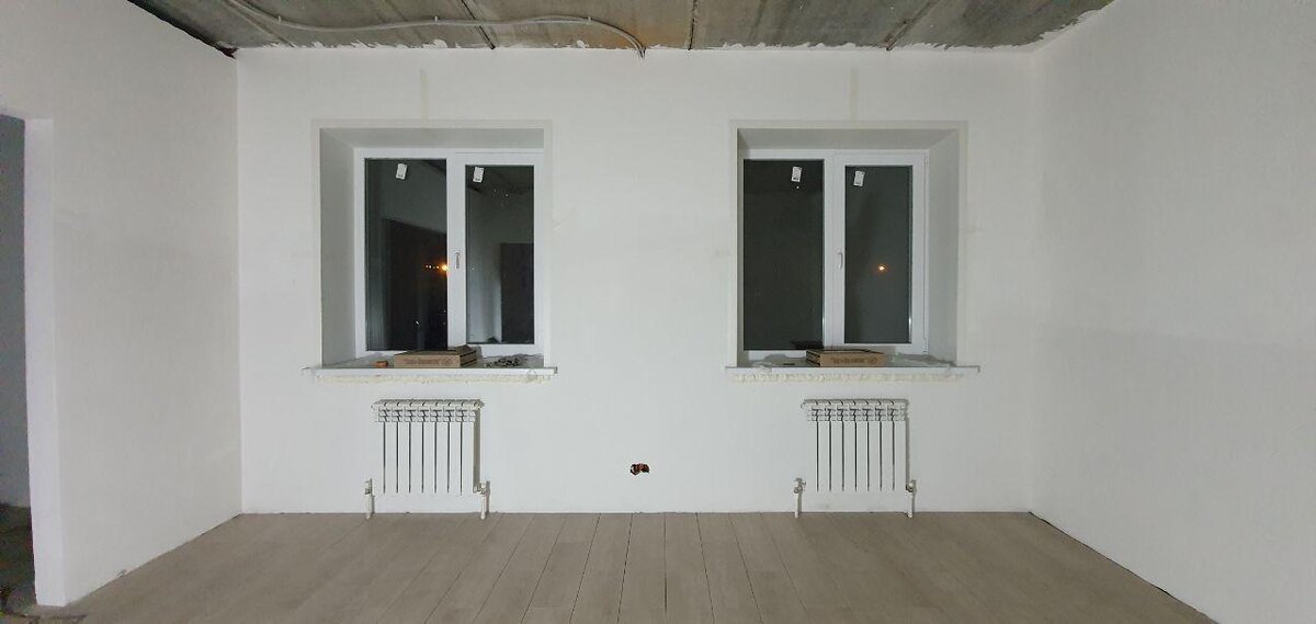 Окна гостиной. Самое людное будет место. Фото Никитина