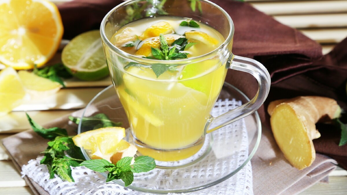 Горячий имбирный лимонад