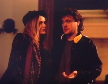 Режиссёр и сценарист "Знаменитых братьев Бейкер" Стив Кловз и Мишель Пфайффер.