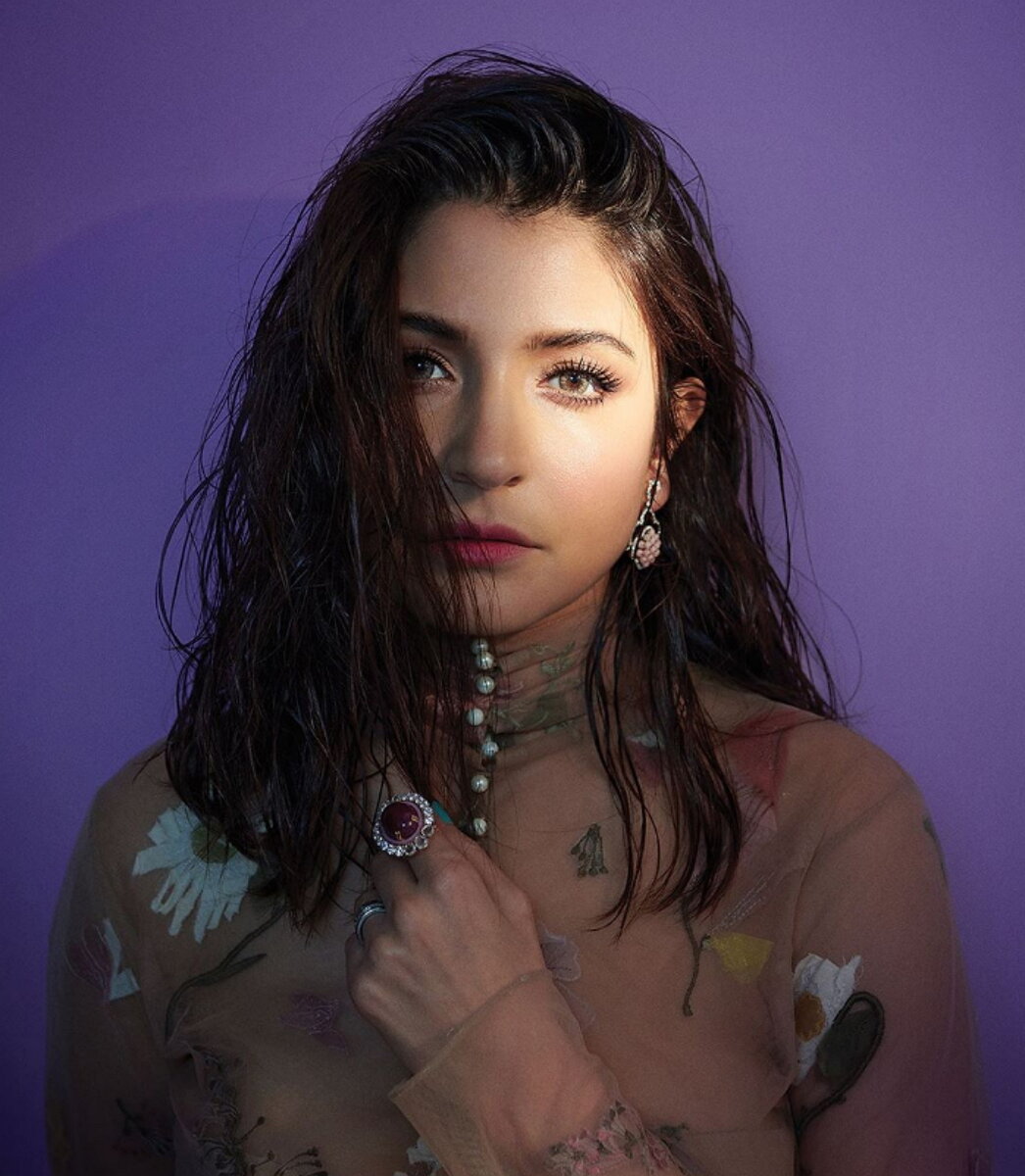 Актриса Анушка Шарма / источник: журнал Grazia Индия