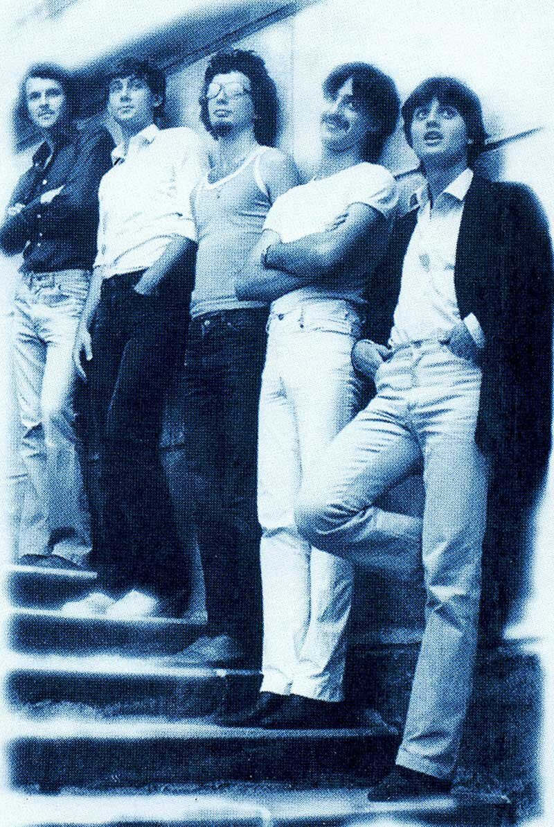 Фото  легендарной венгерской группы взято из открытых источников в интернете.