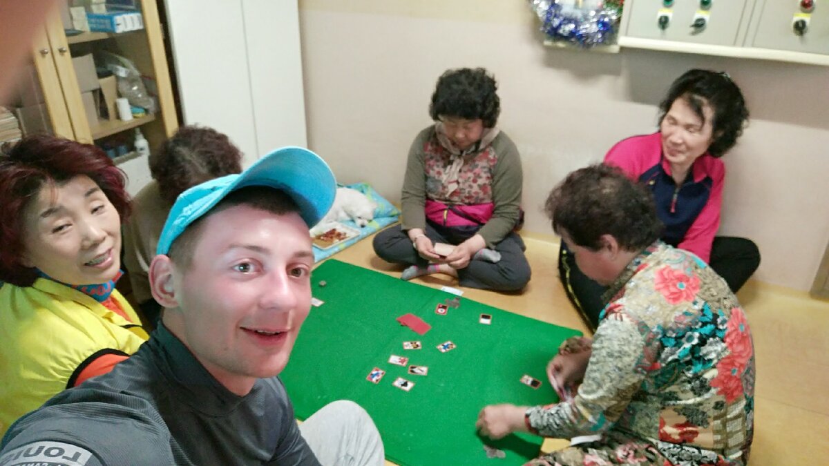 Залетел на покер - к девченкам за + 40