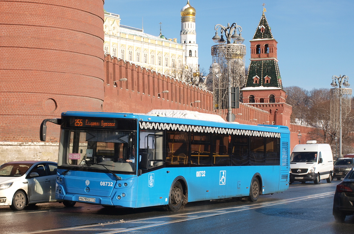 ТОП-10 маршрутов наземного транспорта Москвы, которые можно использовать как  экскурсионные | Travel_and_Транспорт | Дзен