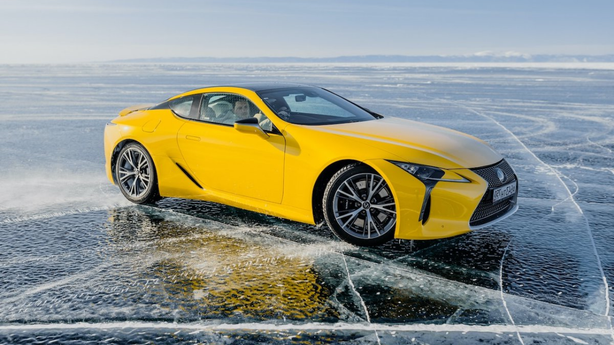 Lexus LC V8