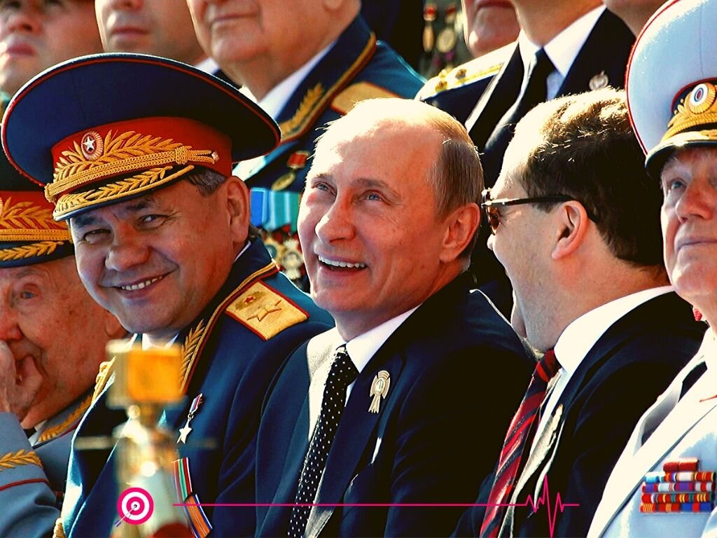 Парад Победы. Шойгу, Путин, Медведев.