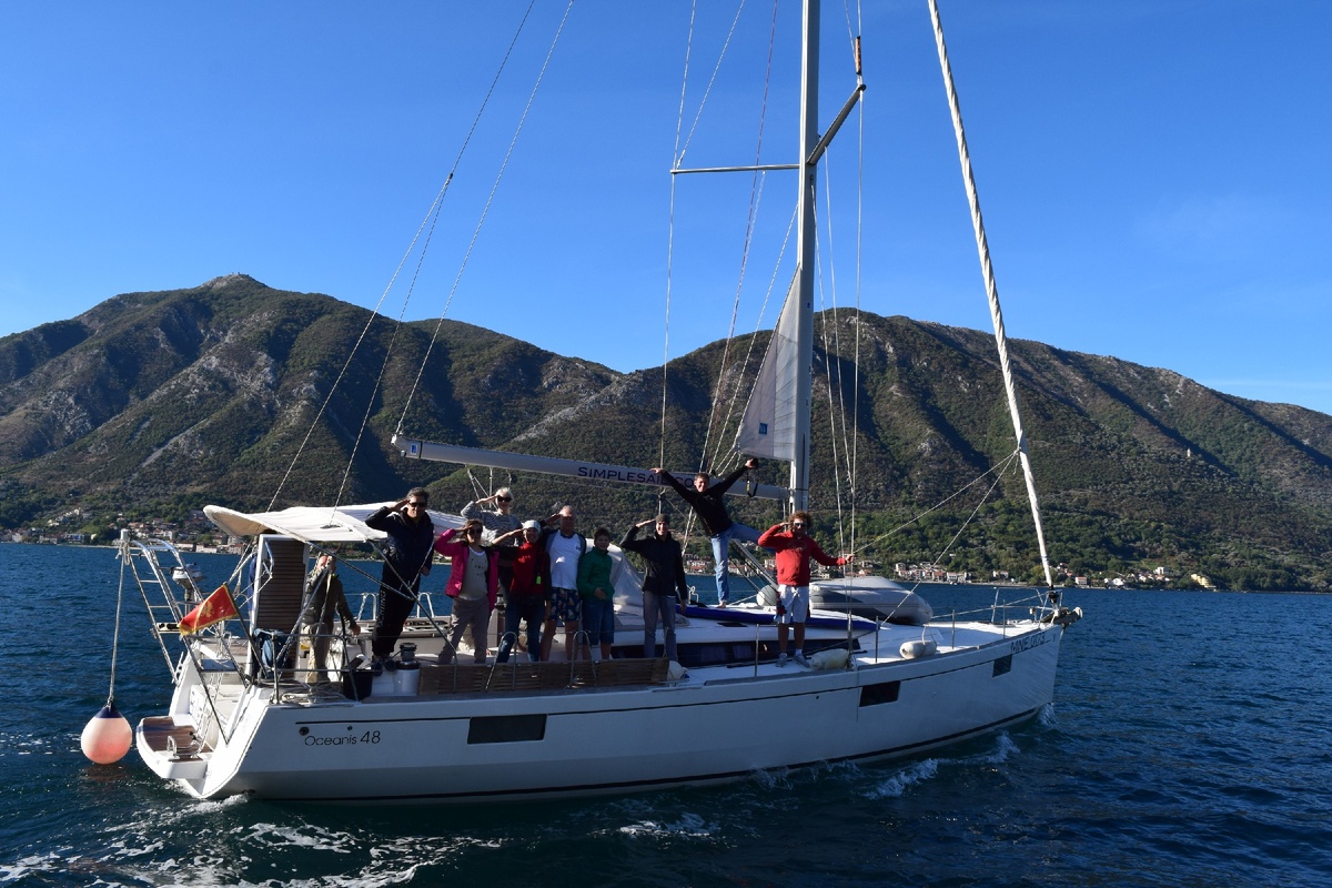 Crew of the sail-boat Oceanis 48 feet