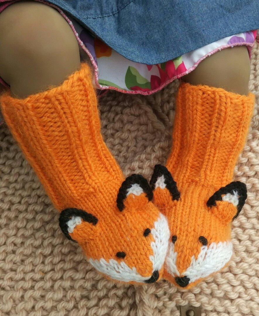 26 красивых вариантов детских носков спицами со схемам и описаниям