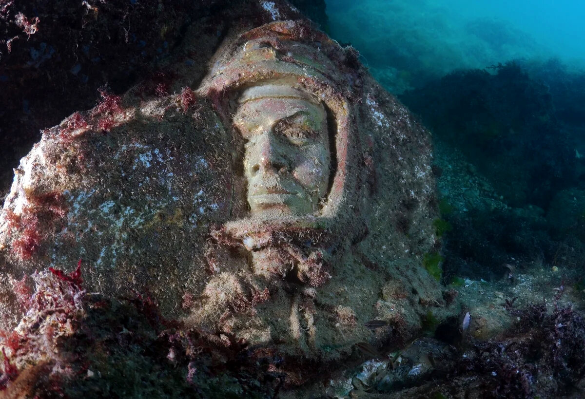 Черное море под водой