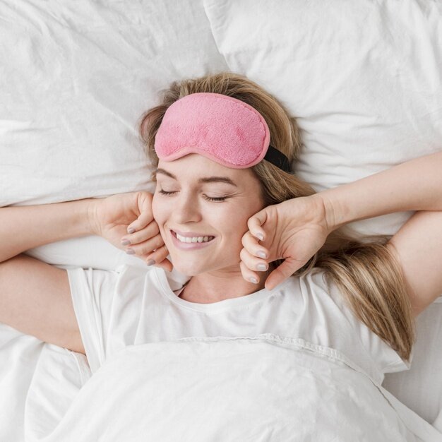 Что нужно есть, чтобы чувствовать себя на 5+ утром? Разбираемся вместе!