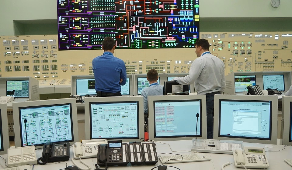 Фото на обложке: Алексей Булатов // Источник: https://www.kp.ru/family/prazdniki/den-rabotnika-atomnoj-promyshlennosti/
