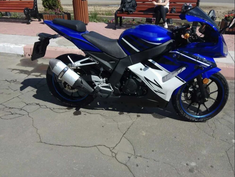 С расстояния 10 метров выглядит по взрослому.