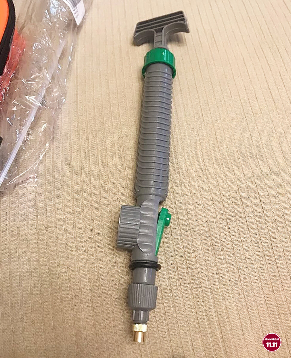 Листай фото далее: Воздушный насос высокого давления ручной опрыскиватель