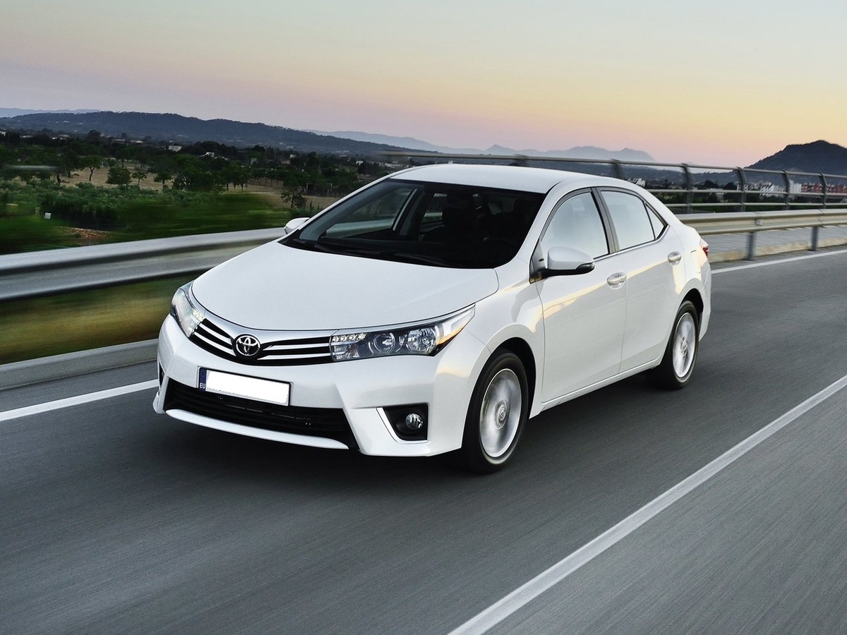 Toyota Corolla. Источник - Яндекс картинки