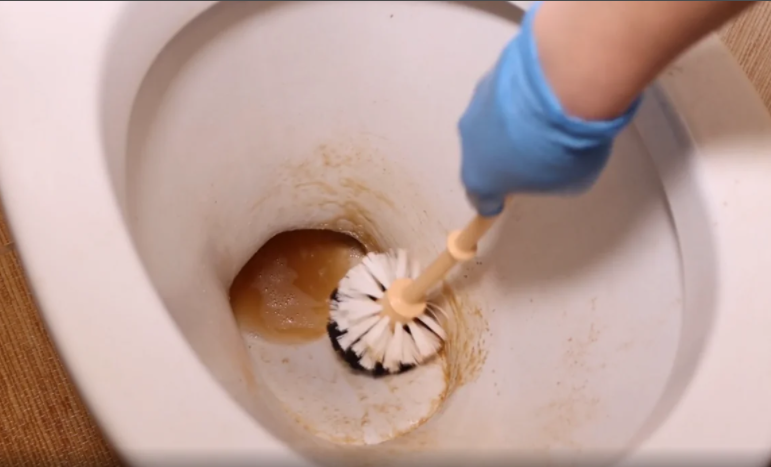 Было черным