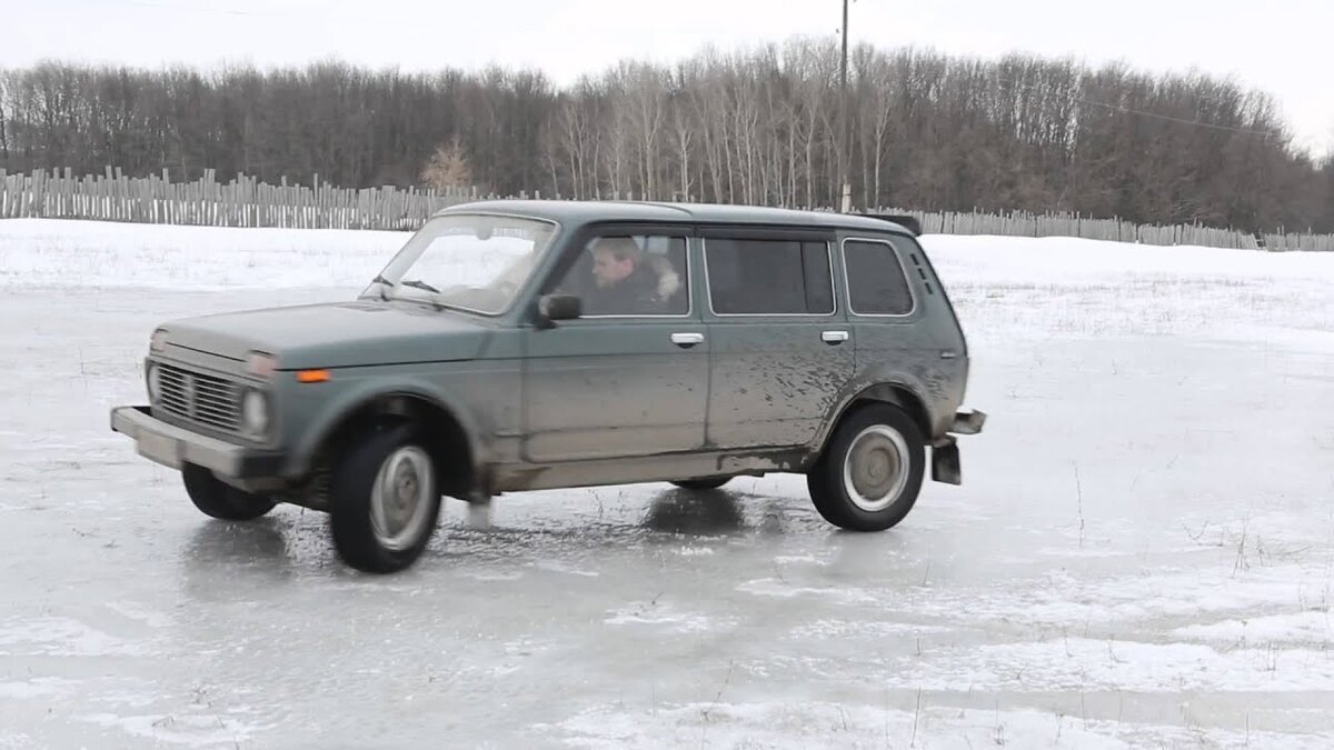 Блокировка на скользком покрытии - не панацея.