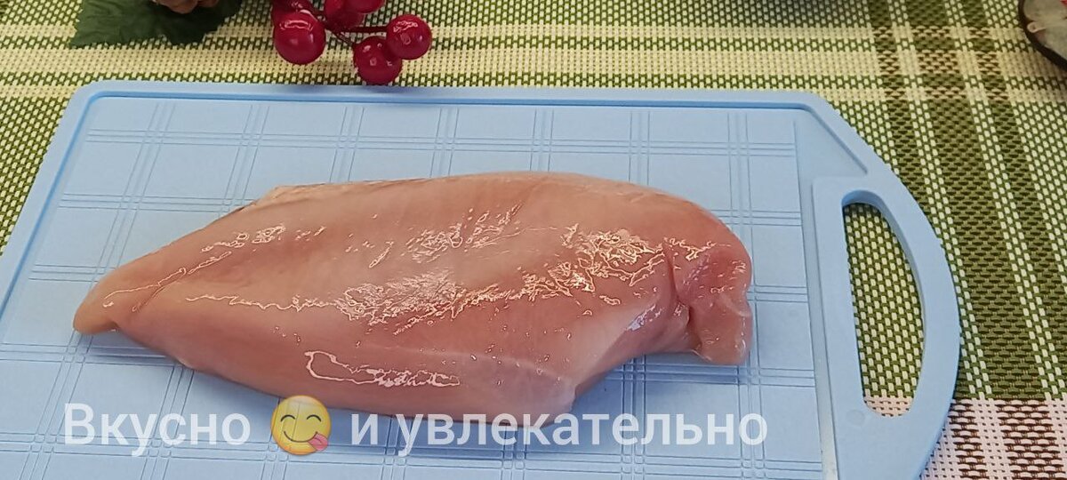 Куриное филе в соевом соусе с медом и чесноком на сковороде