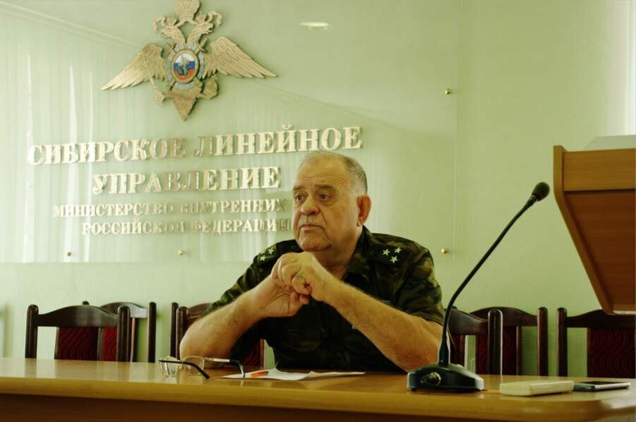 полковник милиции в отставке Виктор Сущенко