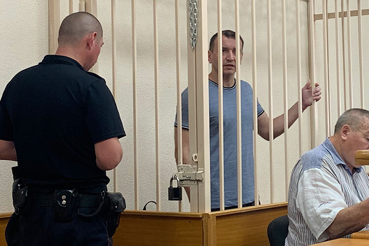 К логическому завершению подходит дело бывшего начальника отдела полиции «Горки» Рафаэля Габбазова, которого еще три года назад обвинили в вымогательстве взятки с местного бизнесмена. Фото: Мария Новикевич