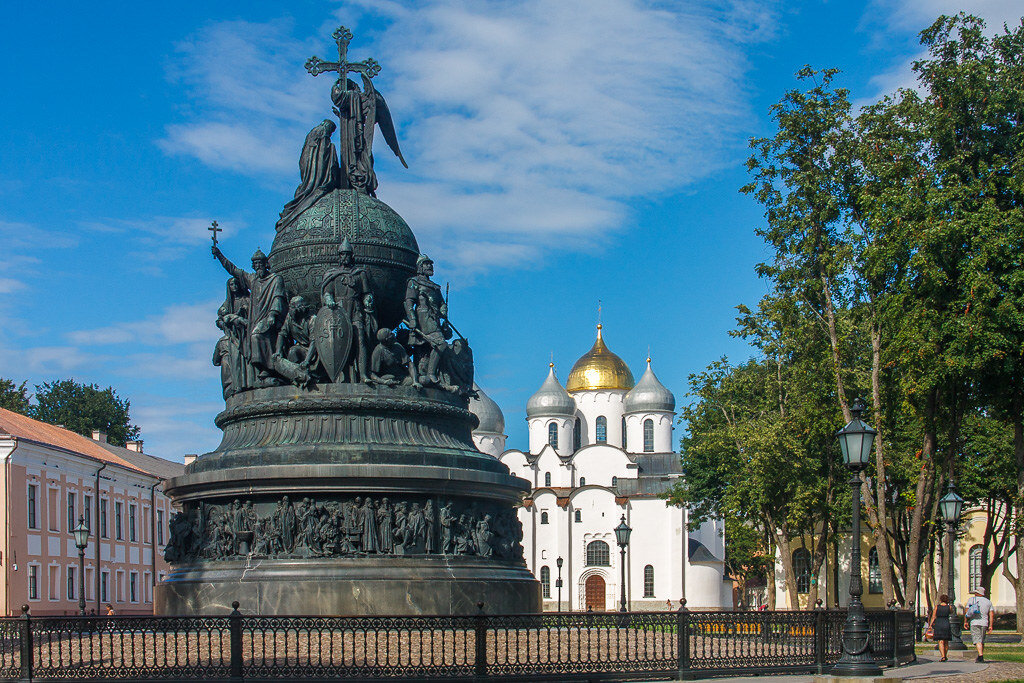 Фото памятников россии