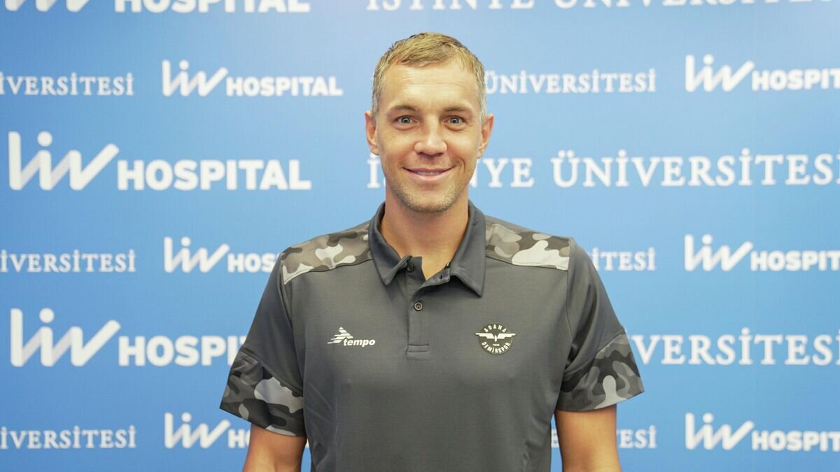    Артем Дзюба© Фото : Twitter